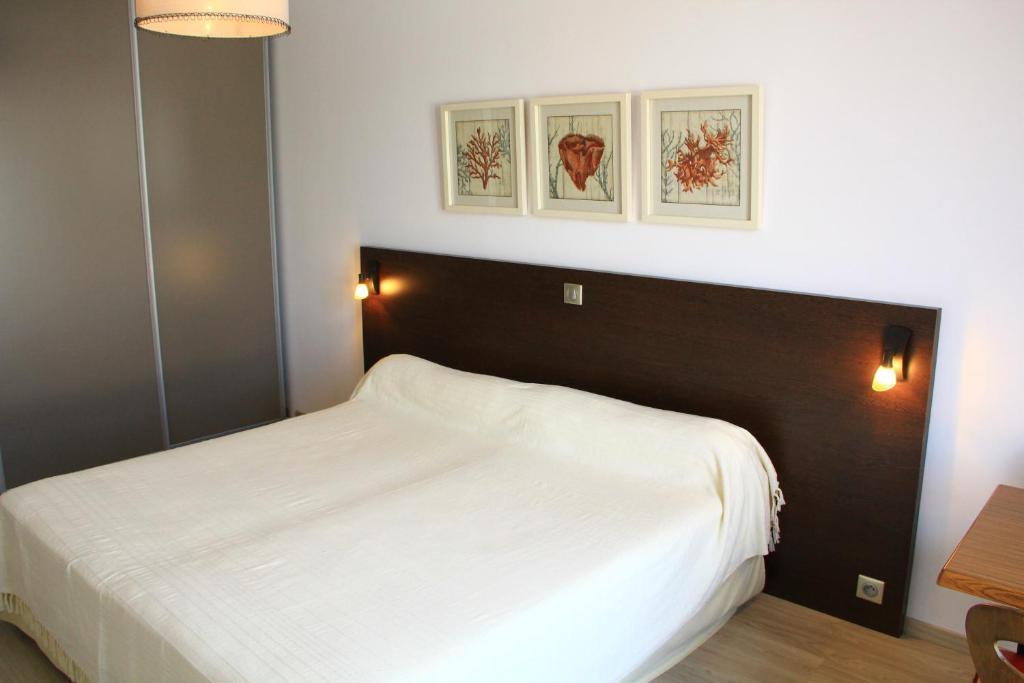 Bed and Breakfast L'Attrachju Корт Экстерьер фото